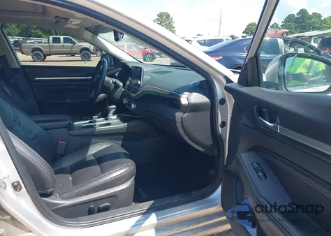 2019 Nissan Altima 2.5 Sl from USA, damaged, VIN 1N4BL4EV7KC116346